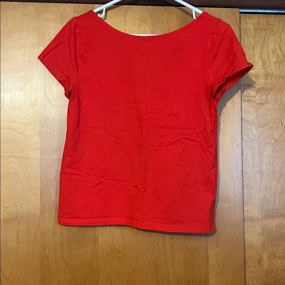 GAP Bold Red Top. NWOT